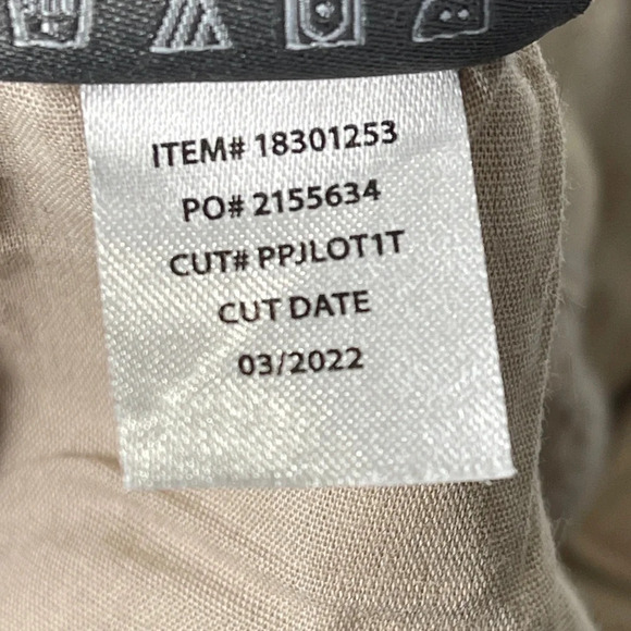 TORRID Boyfriend Straight Vintage Stretch Mid-Rise Tan Cream Jean Size 18T NEW - Picture 10 of 11